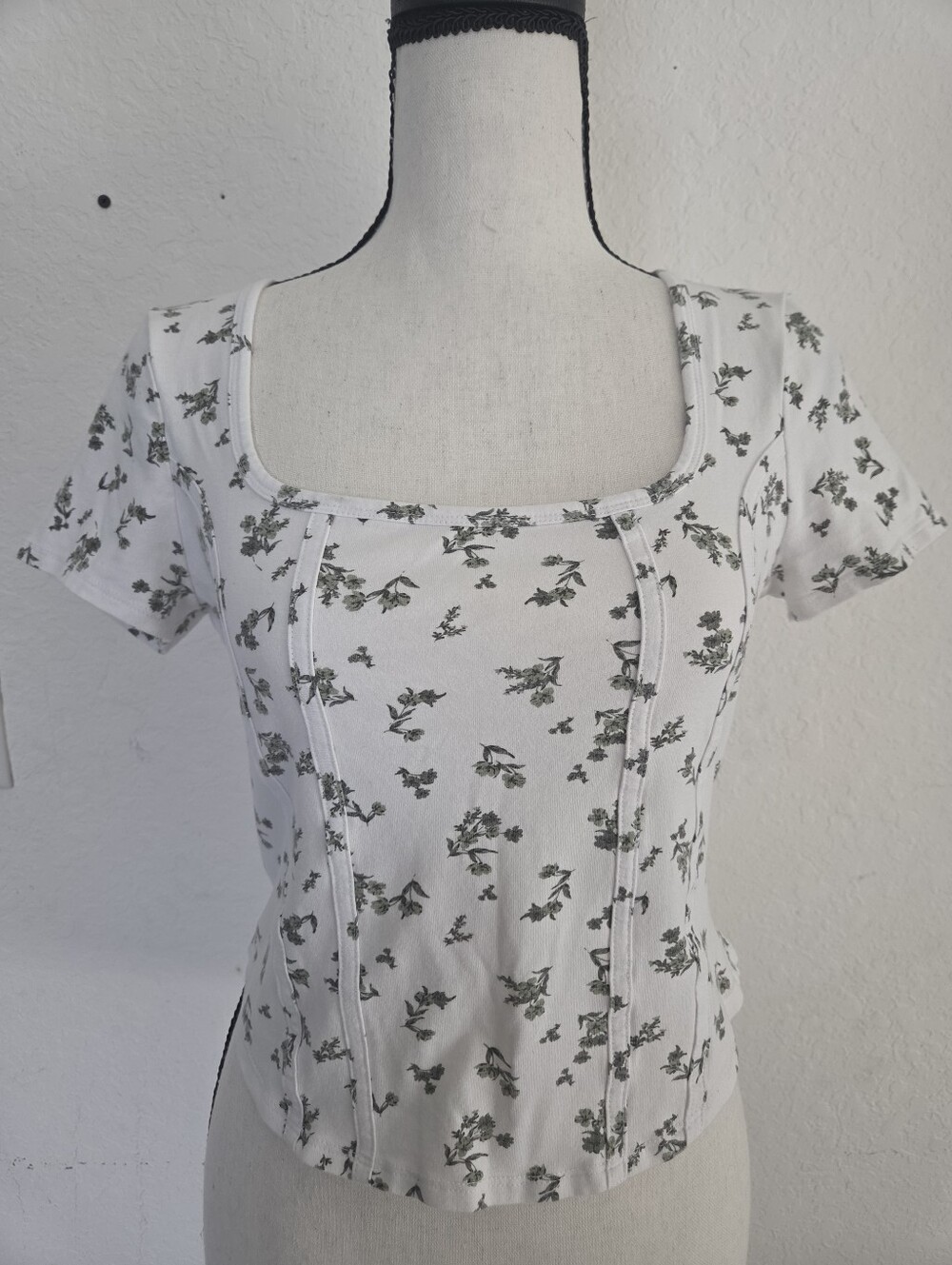 Ultra Flirt Womens Medium White Floral Corset Crop Top Cottagecore Y2K Coquette